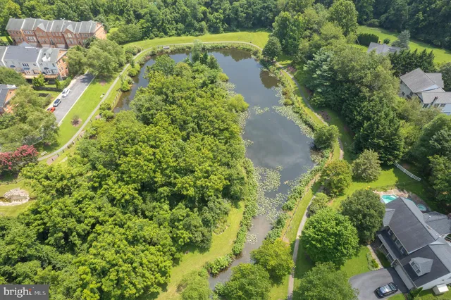 $1,470,000 | 10604 Maplecrest Lane, Potomac, MD 20854