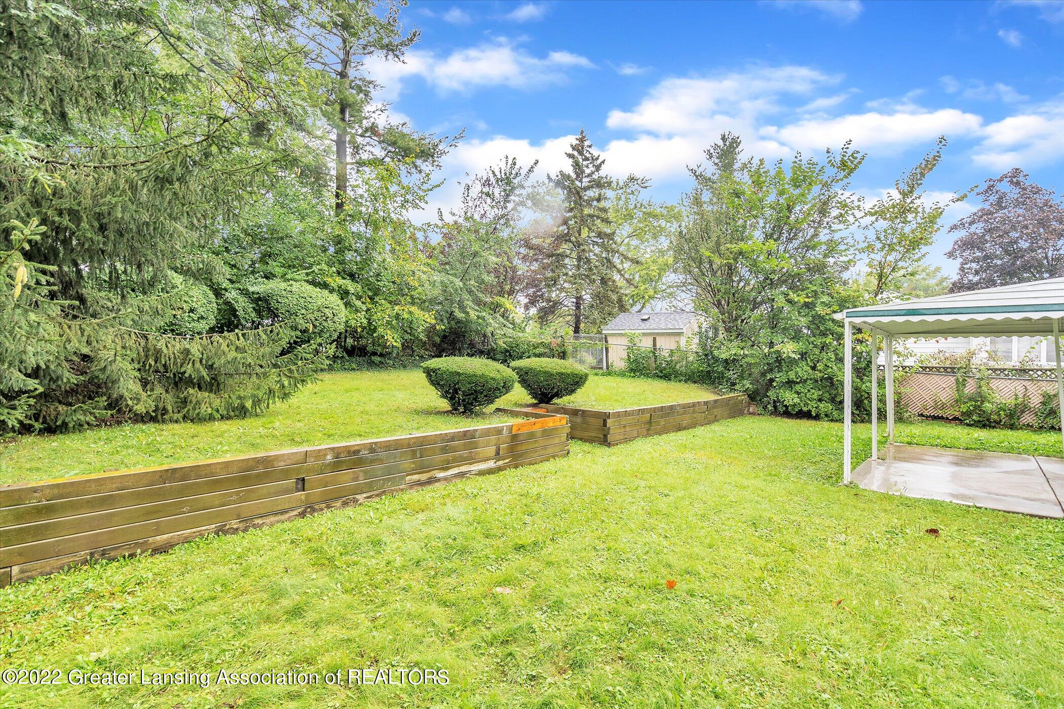 2113 Byrnes Road Lansing, MI 48906 - Photo 25 of 28 29-2113-Brynes-Rd-WindowStill-Real-Estat
