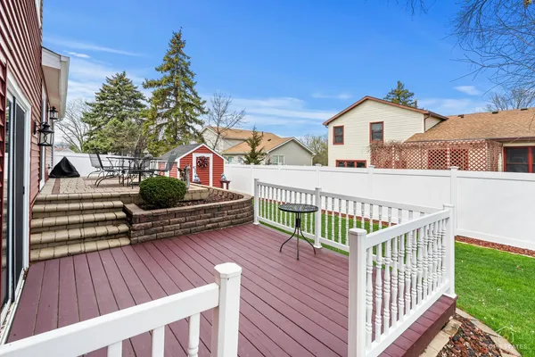$445,000 | 176 Appleby Drive, Glendale Heights, IL 60139