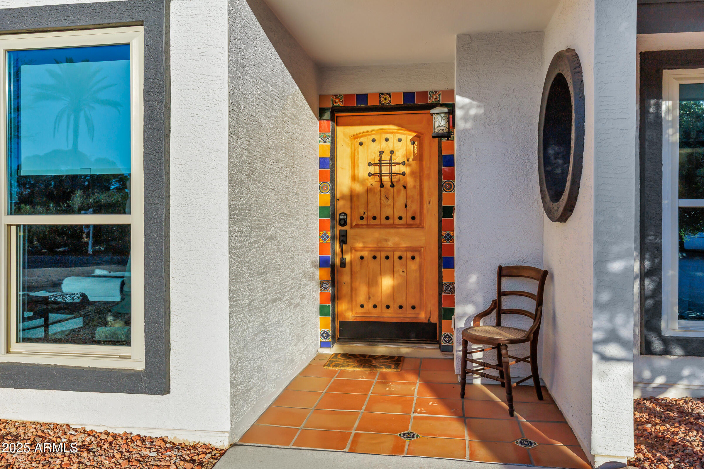 1291 South Red Rock Court Apache Junction, AZ 85119 - Photo 5 of 48 a backyard of a house with barbeque oven