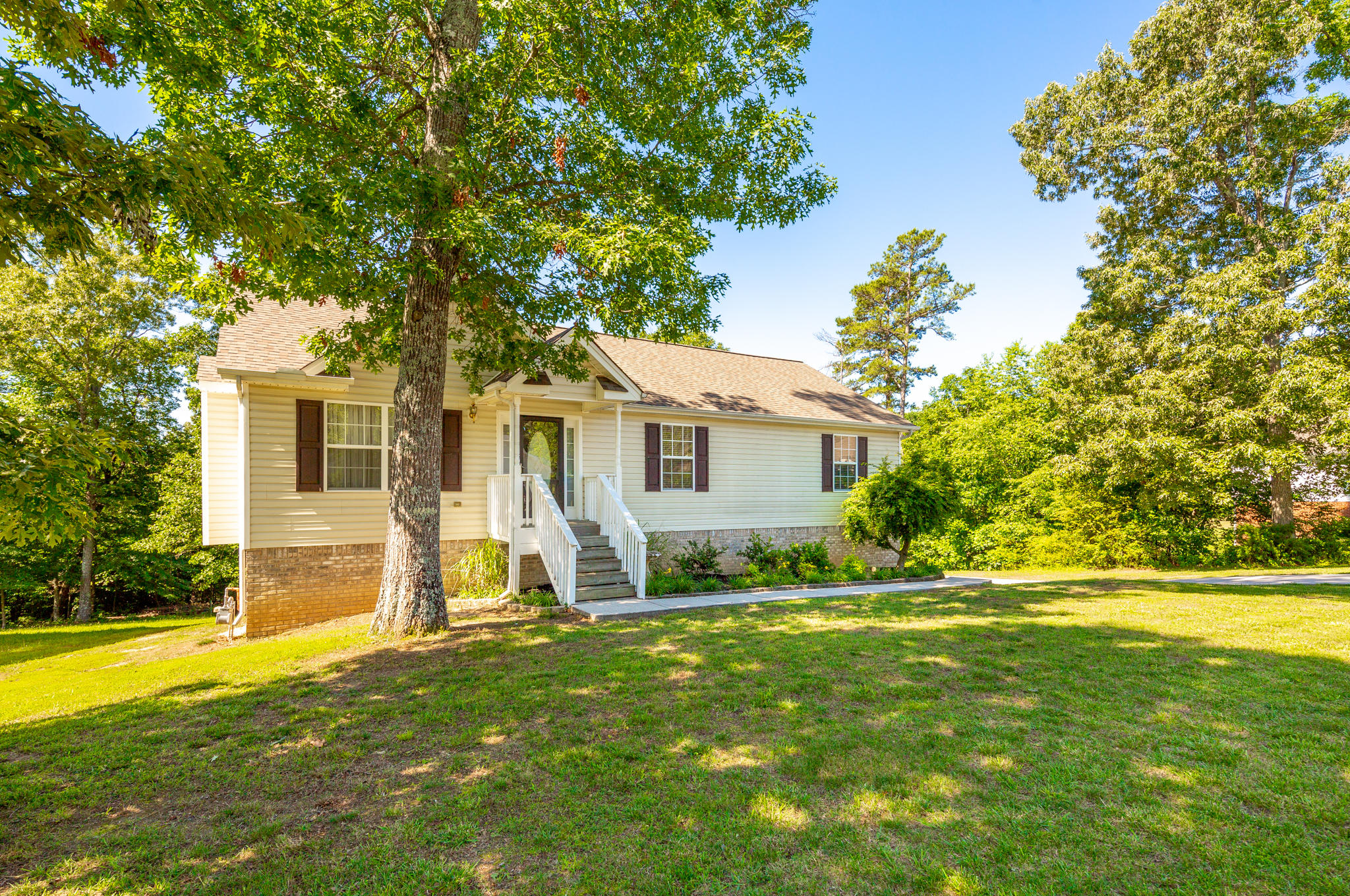 10390 Fielding Road Ooltewah, TN 37363 - Photo 2 of 23 Front Exterior