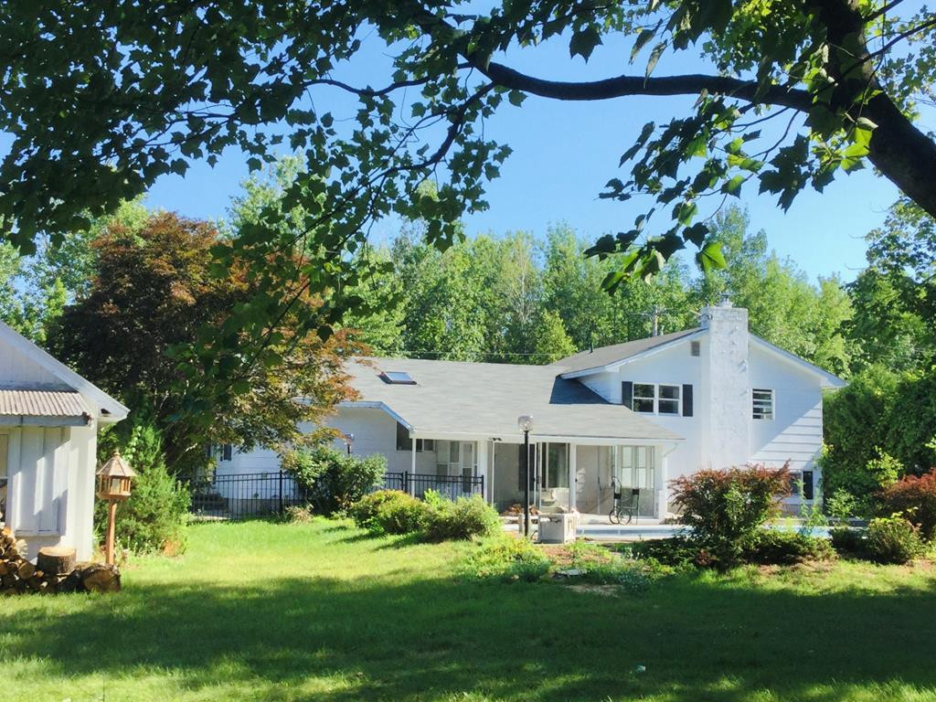 513 Rugar Street Plattsburgh, NY 12901 - Photo 1 of 18 Gallery Image 1