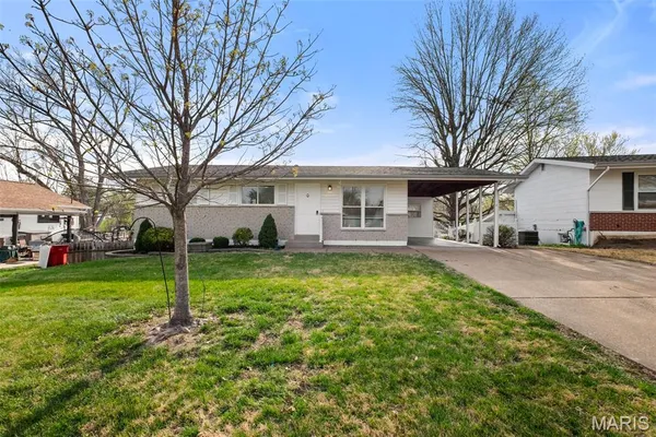 $249,900 | 4512 Burncoate Drive, St. Louis, MO 63129