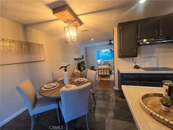 $3,400 | 607 Sixth Street, Norco, CA 92860