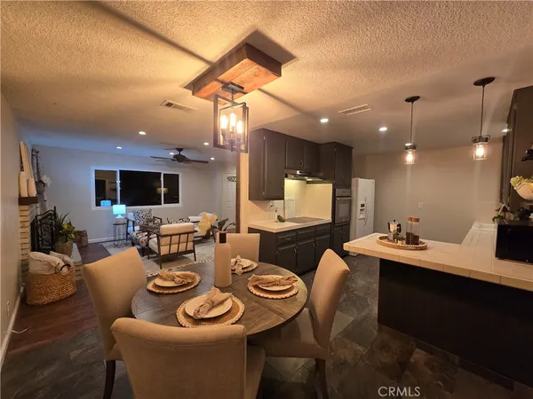 $3,400 | 607 Sixth Street, Norco, CA 92860
