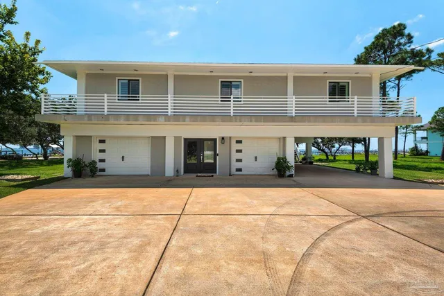 a roof deck view with a seating space