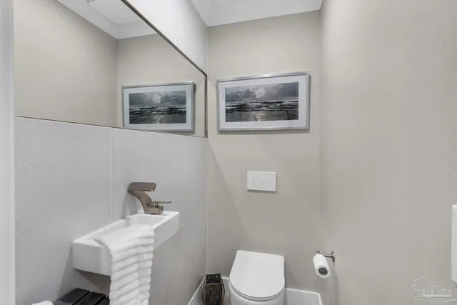 a view of a yard with an outdoor space