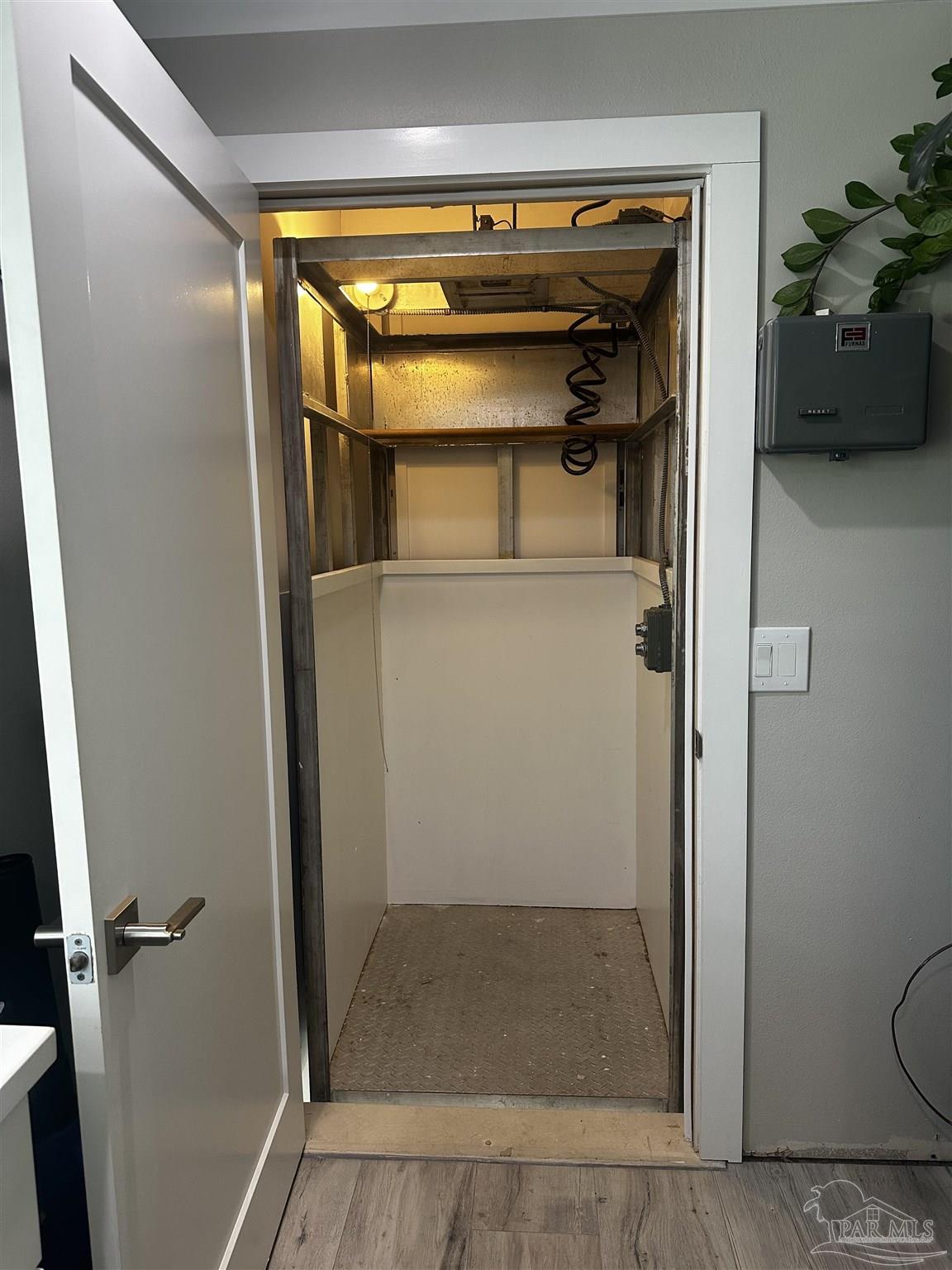 2829 Bay Street Gulf Breeze, FL 32563 - Photo 33 of 69