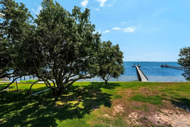 $1,450,000 | 2829 Bay Street, Gulf Breeze, FL 32563