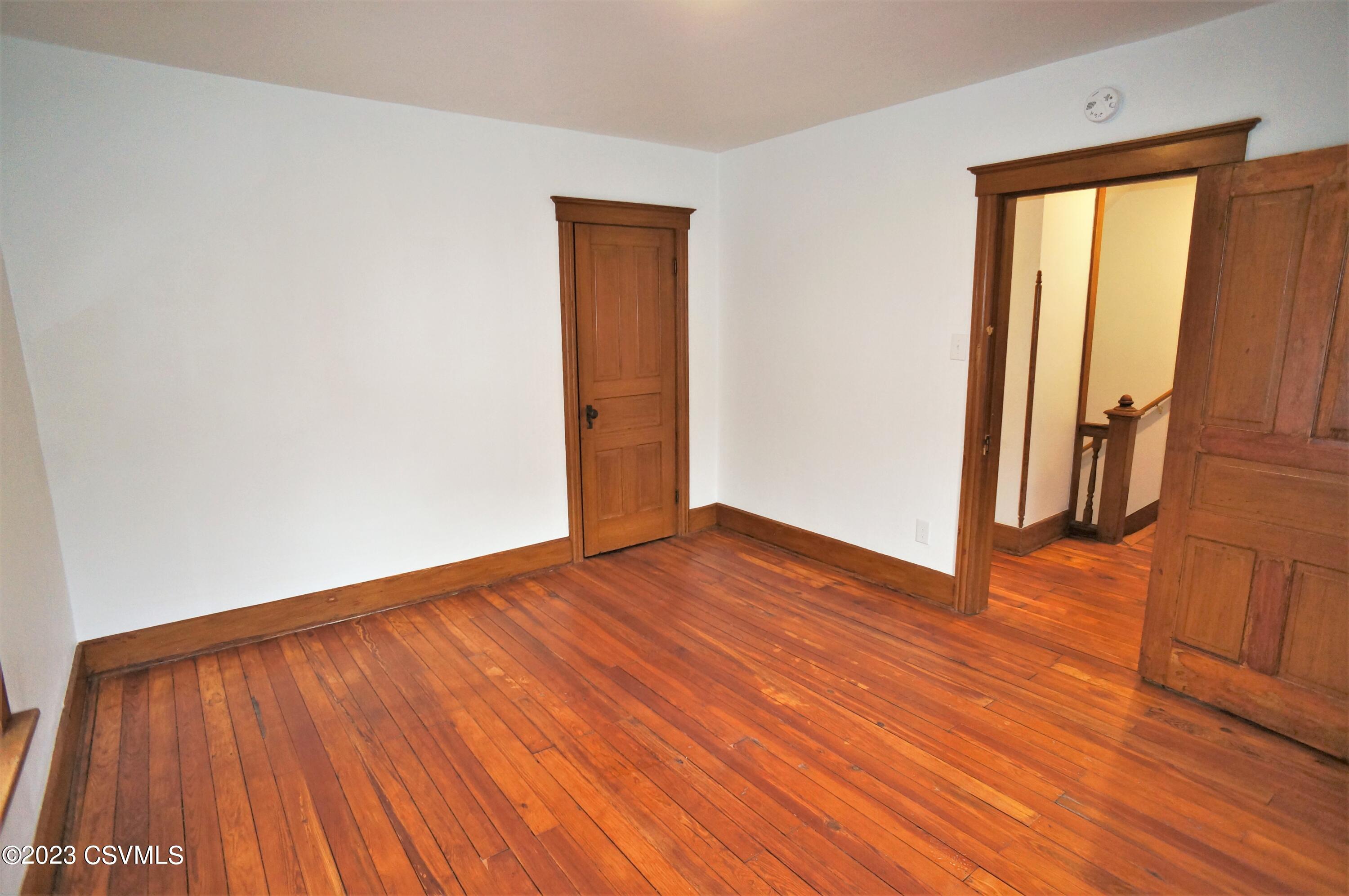 305 Walnut Street Milton, PA 17847 - Photo 14 of 22