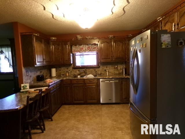 2225 Route 34 Route Rosiclare, IL 62982 - Photo 11 of 83 Gallery Image 11