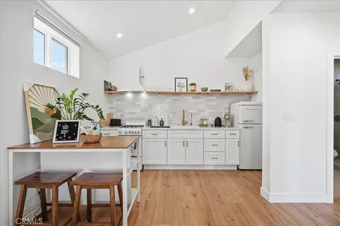 $1,250,000 | 6443 Gross Avenue, West Hills, CA 91307