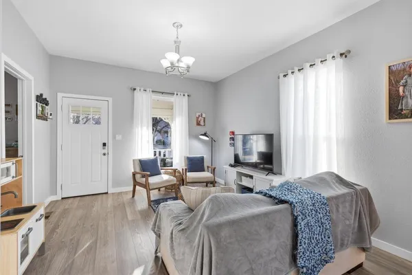 $155,000 | 220 South Broadway Street, Fort Scott, KS 66701