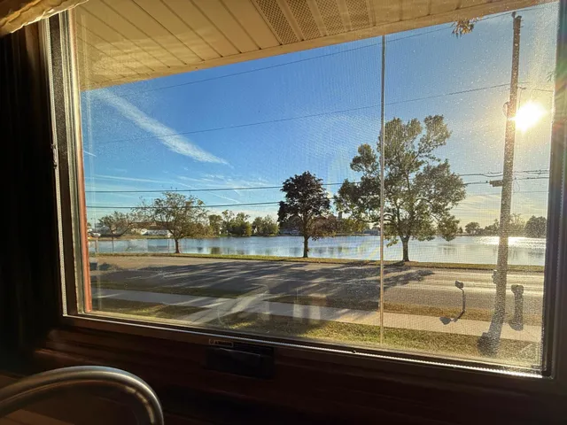 $289,900 | 146 West Washington Avenue, Alden, MN 56009