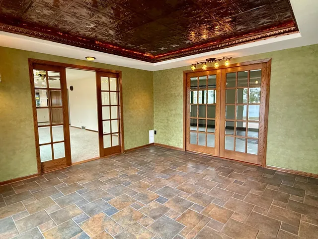 $289,900 | 146 West Washington Avenue, Alden, MN 56009