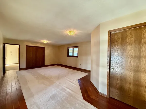 $289,900 | 146 West Washington Avenue, Alden, MN 56009