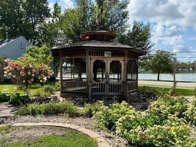 $289,900 | 146 West Washington Avenue, Alden, MN 56009