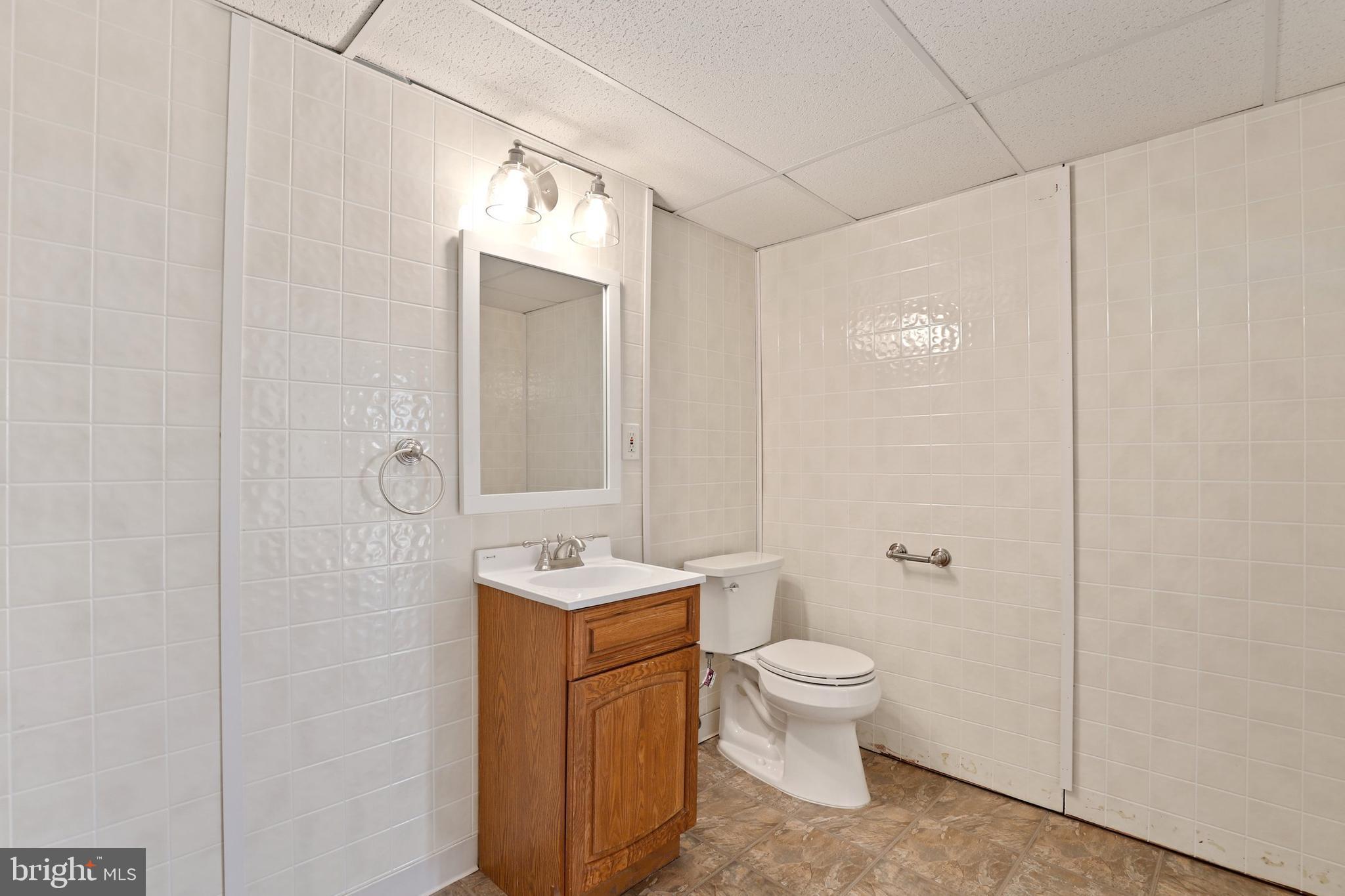 1910 Monumental Road Baltimore, MD 21227 - Photo 22 of 31