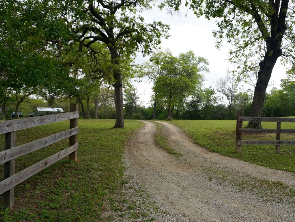 2329 North Berlin Road Brenham, TX 77833 - Photo 28 of 29 Gallery Image 28