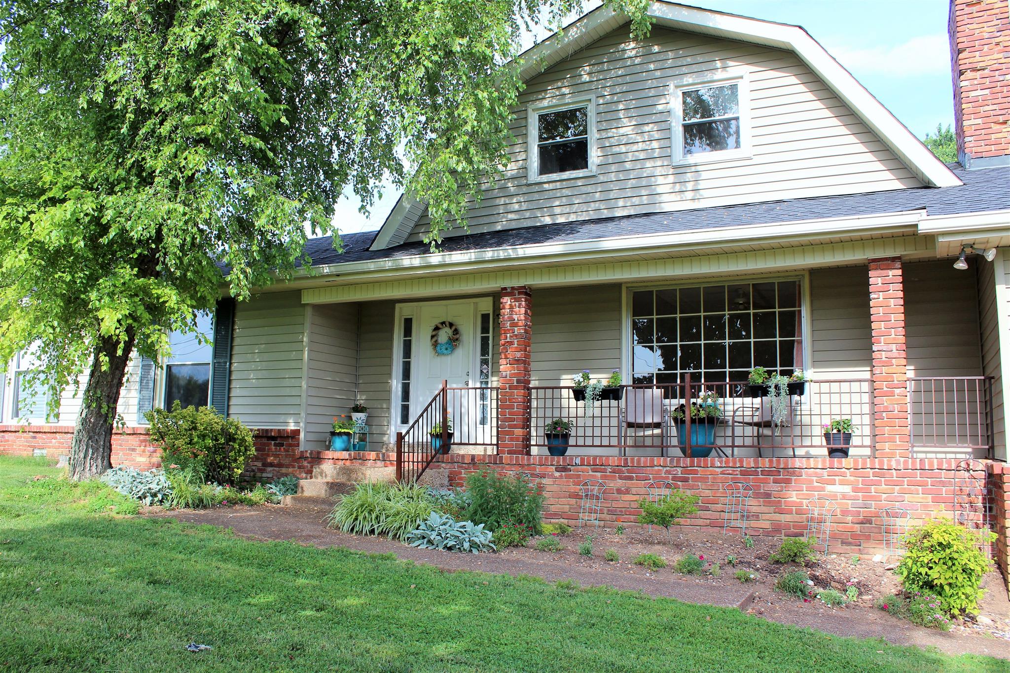 411 Douglas Bend Road Gallatin, TN 37066 - Photo 1 of 25 Gallery Image 1
