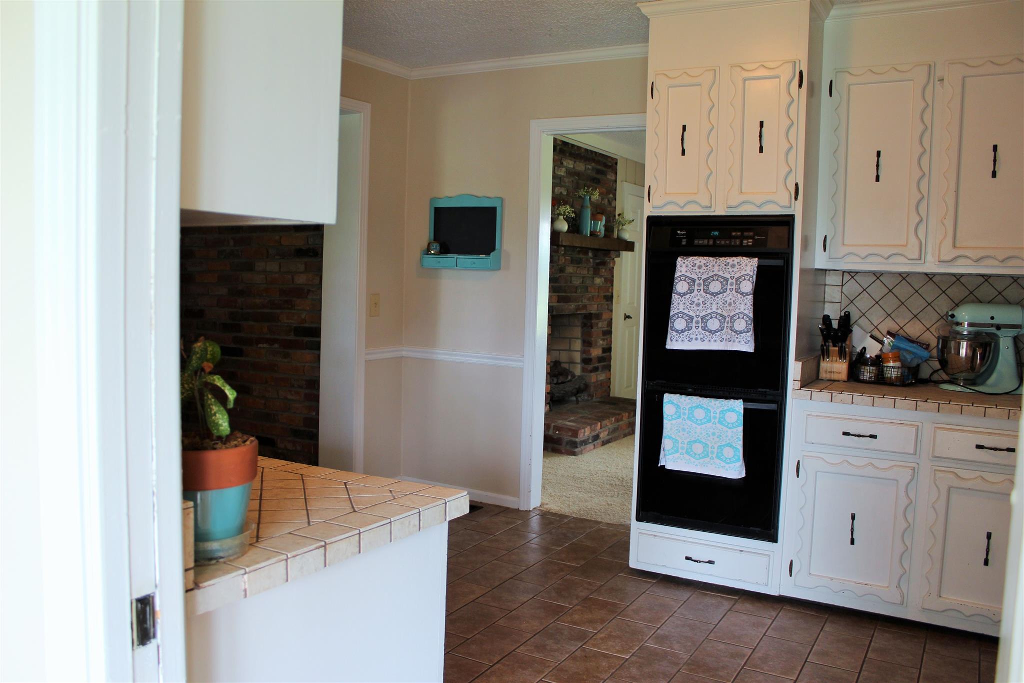 411 Douglas Bend Road Gallatin, TN 37066 - Photo 3 of 25 Gallery Image 3