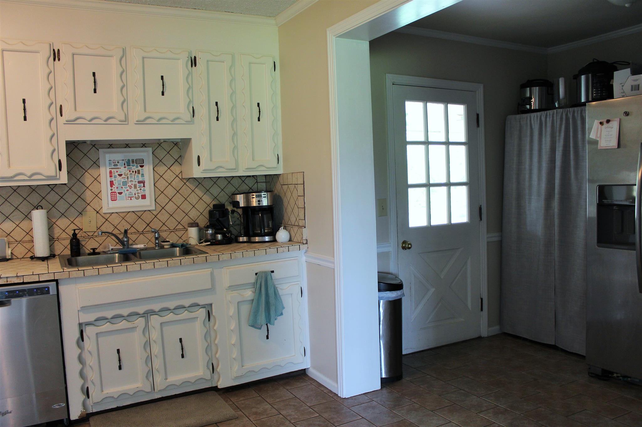 411 Douglas Bend Road Gallatin, TN 37066 - Photo 5 of 25 Gallery Image 5