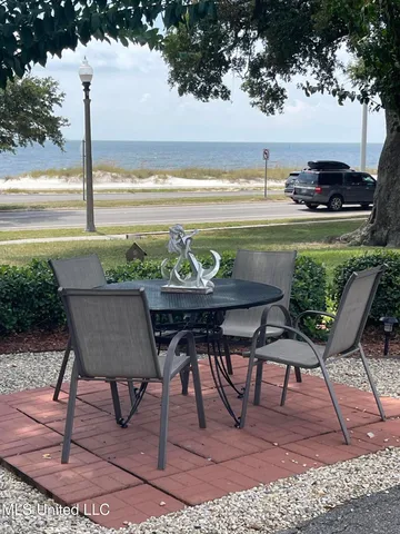 $2,300 | 1282 Beach Boulevard, Unit 106, Biloxi, MS 39530