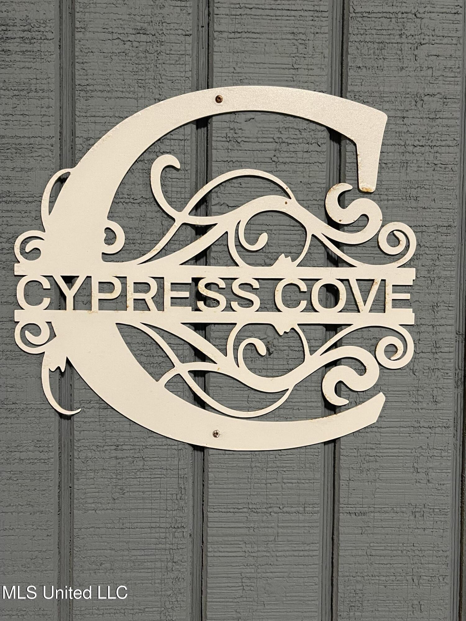 1282 Beach Boulevard, Unit 106 Biloxi, MS 39530 - Photo 4 of 28 IMG_6847