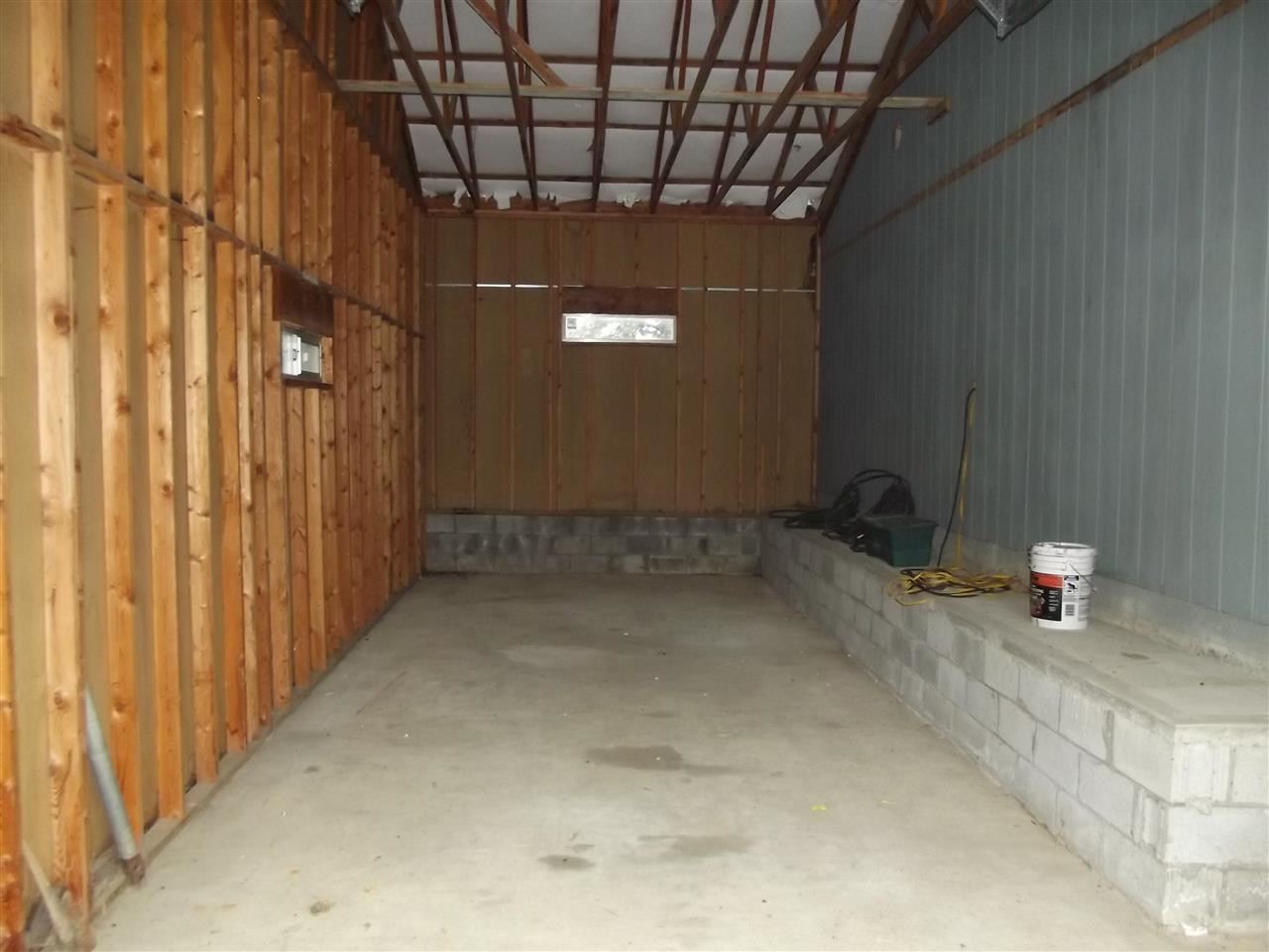 3705 East Center Road Mead, WA 99021 - Photo 15 of 17