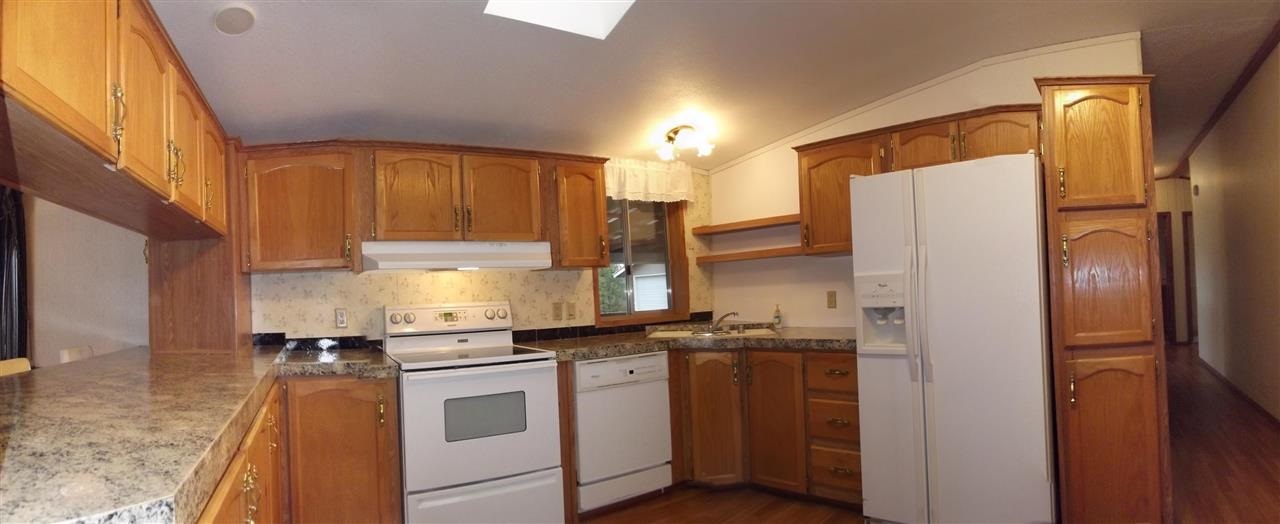 3705 East Center Road Mead, WA 99021 - Photo 5 of 17