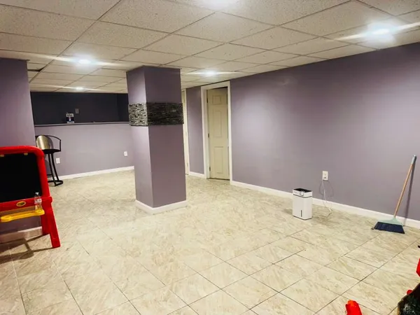 $395,000 | 110 Gallup Street, Providence, RI 02905