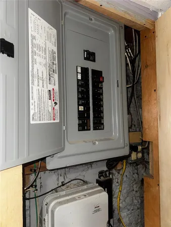 $395,000 | 110 Gallup Street, Providence, RI 02905