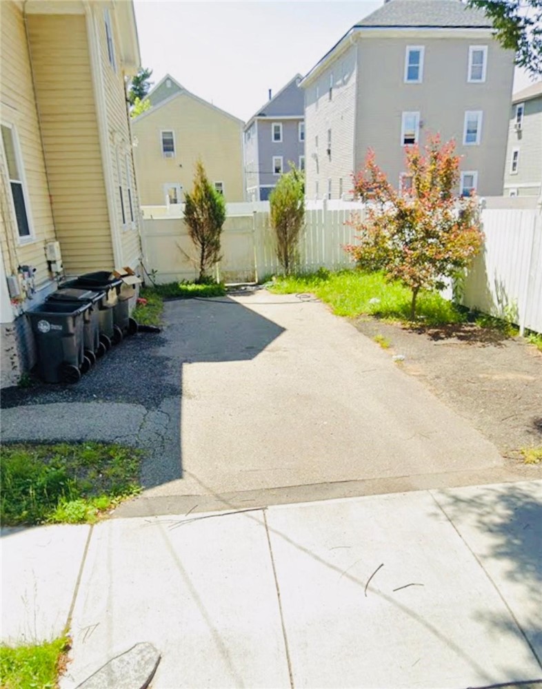 110 Gallup Street Providence, RI 02905 - Photo 4 of 25