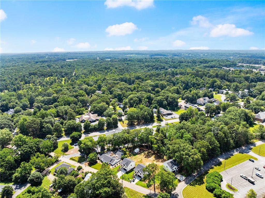 172 Llewellyn Street Clarkesville, GA 30523 - Photo 43 of 49 a view of a city