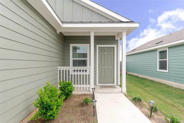 $1,875 | 1135 Catfish Lane, Bastrop, TX 78602