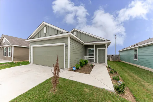 $1,875 | 1135 Catfish Lane, Bastrop, TX 78602