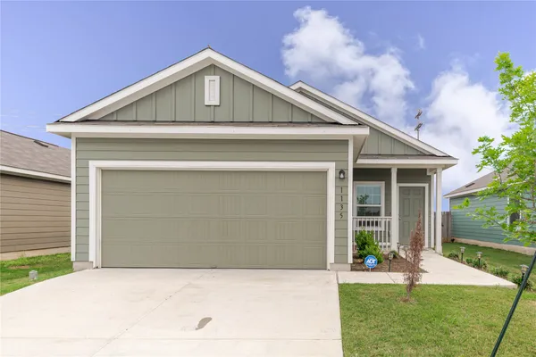 $1,875 | 1135 Catfish Lane, Bastrop, TX 78602