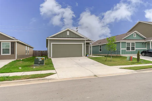 $1,875 | 1135 Catfish Lane, Bastrop, TX 78602