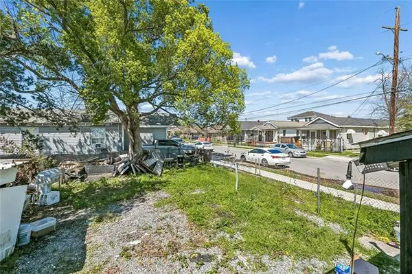 $150,000 | 2540-42 Mistletoe Street, New Orleans, LA 70118