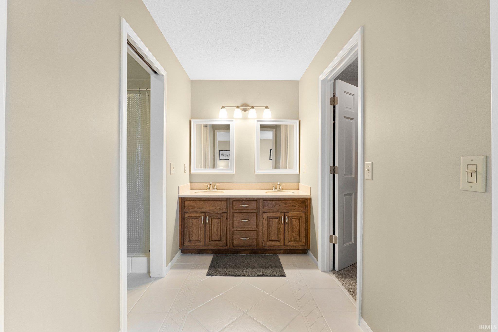 7136 Pine Lake Road Fort Wayne, IN 46814 - Photo 26 of 35