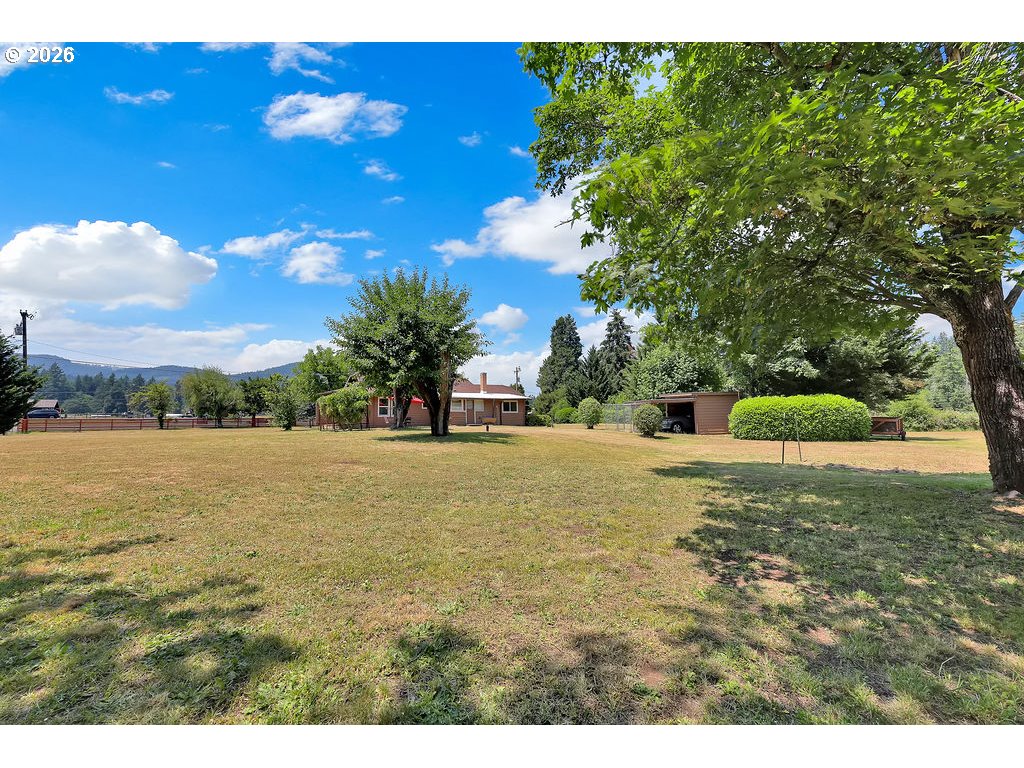 80845 Lost Creek Road Dexter, OR 97431 - Photo 19 of 33