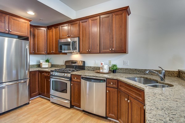 45 Rantoul Street, Unit 203 Beverly, MA 01915 - Photo 11 of 23 Gallery Image 11