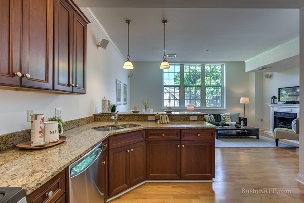 45 Rantoul Street, Unit 203 Beverly, MA 01915 - Photo 12 of 23 Gallery Image 12