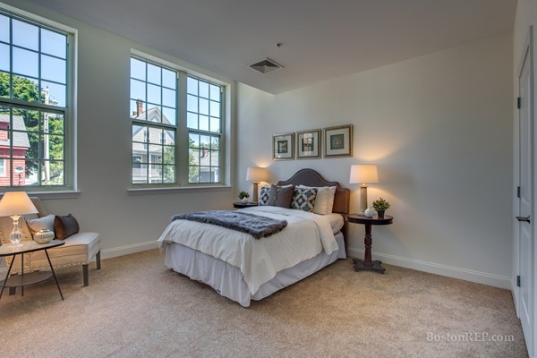 45 Rantoul Street, Unit 203 Beverly, MA 01915 - Photo 19 of 23 Gallery Image 19