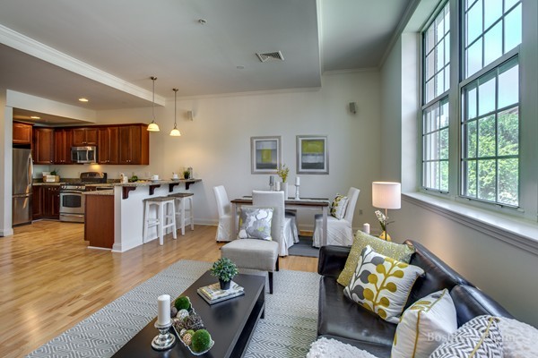 45 Rantoul Street, Unit 203 Beverly, MA 01915 - Photo 2 of 23 Gallery Image 2