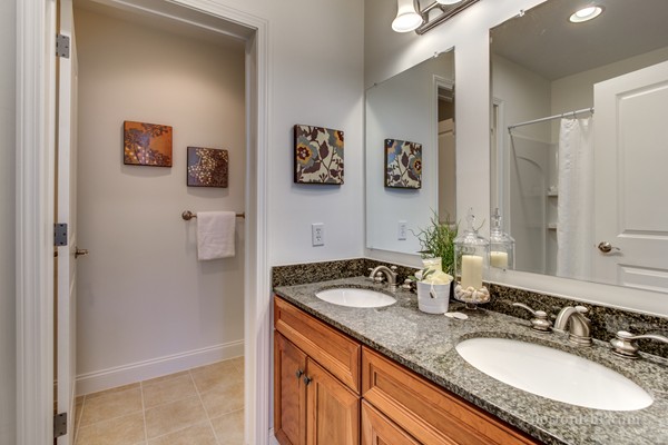 45 Rantoul Street, Unit 203 Beverly, MA 01915 - Photo 21 of 23 Gallery Image 21