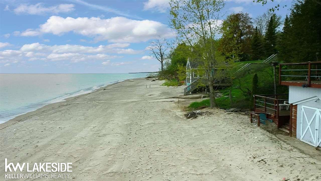 4735 Lakeshore Road Lexington, MI 48450 - Photo 64 of 75 50074704-63.JPG