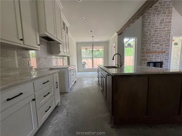 $625,000 | 4641 River Valley Drive, Bryan, TX 77808