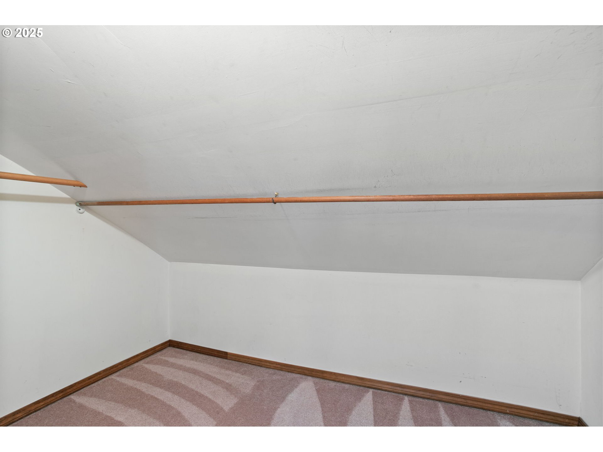 8519 Cason Road Gladstone, OR 97027 - Photo 22 of 40 Gallery Image 22