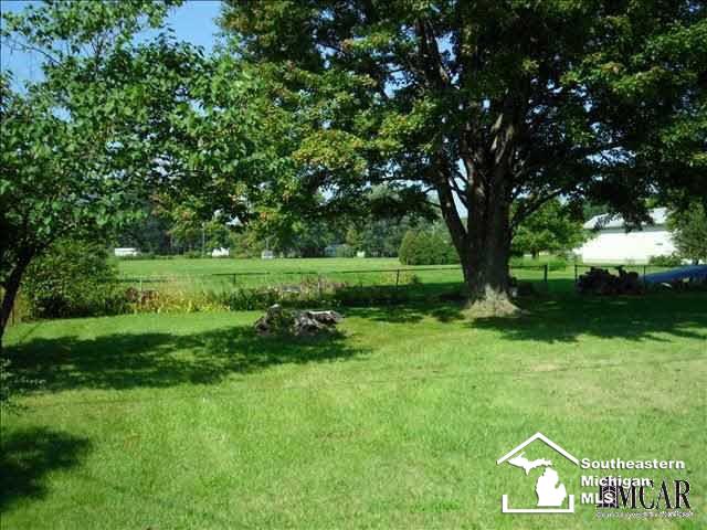 3735 Vivian Road Monroe, MI 48162 - Photo 16 of 17
